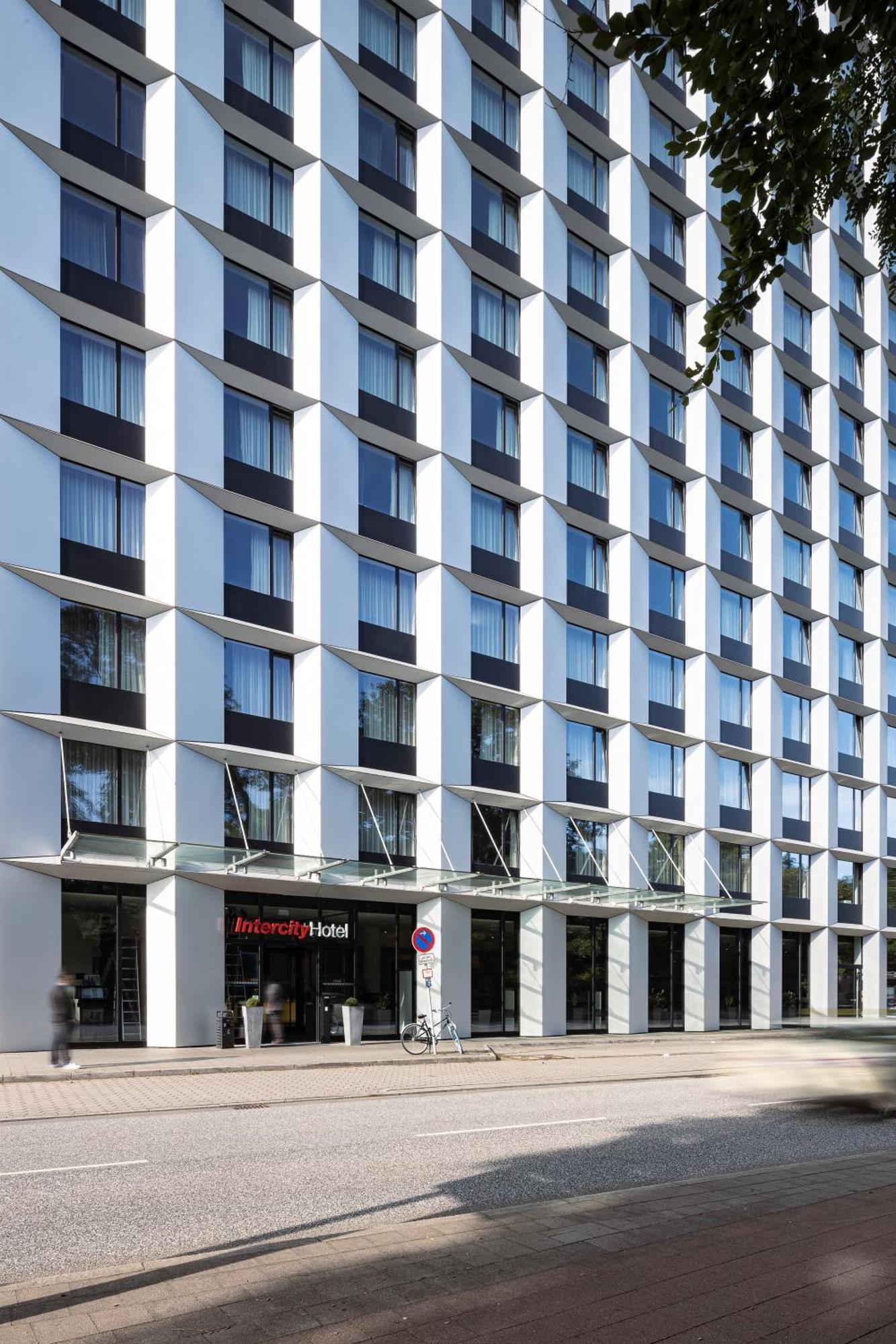 Intercityhotel Hamburg Dammtor-Messe Exterior foto